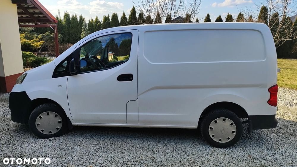 Nissan NV 200 - 7