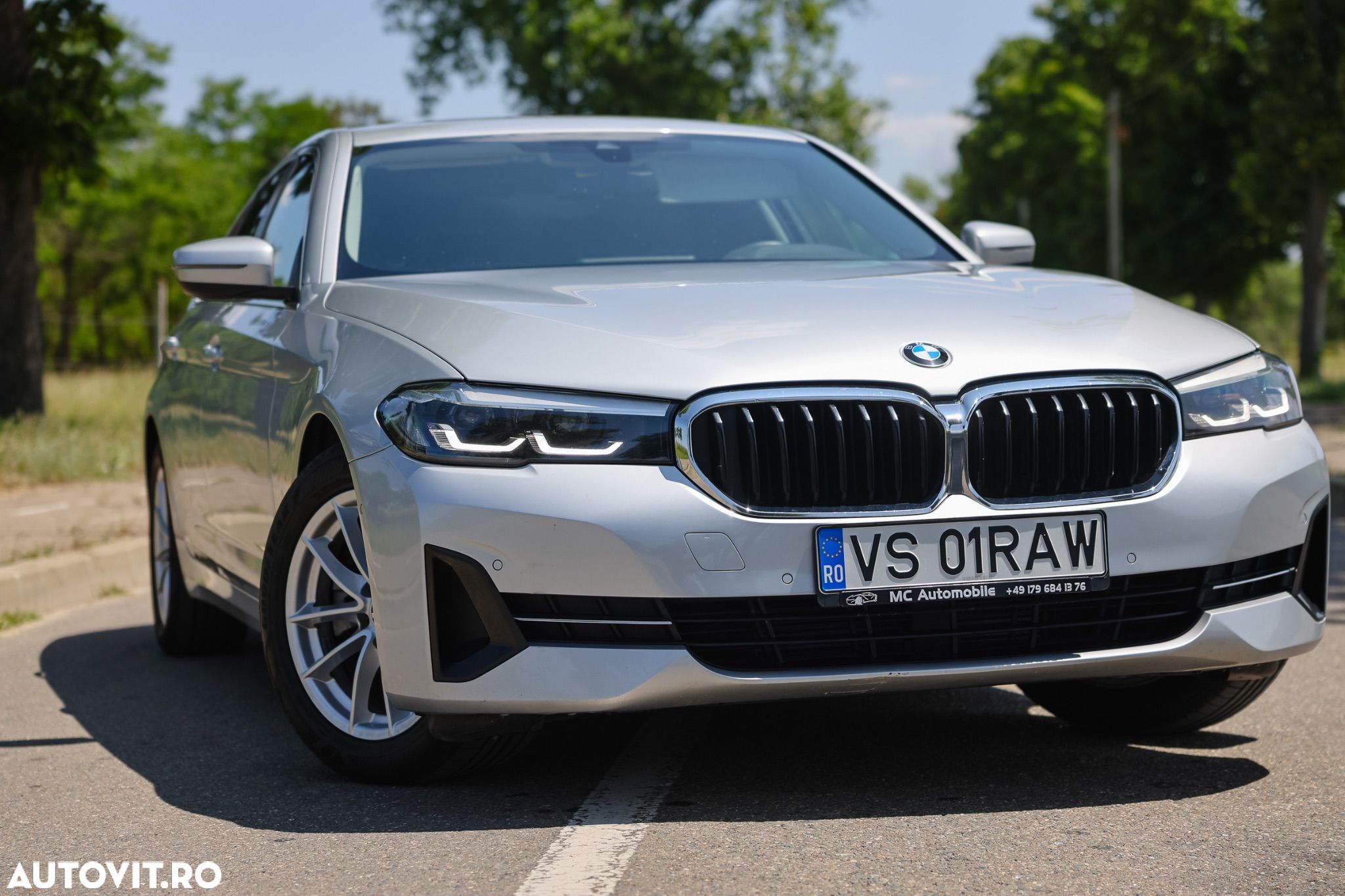 BMW Seria 5 520d AT MHEV - 1