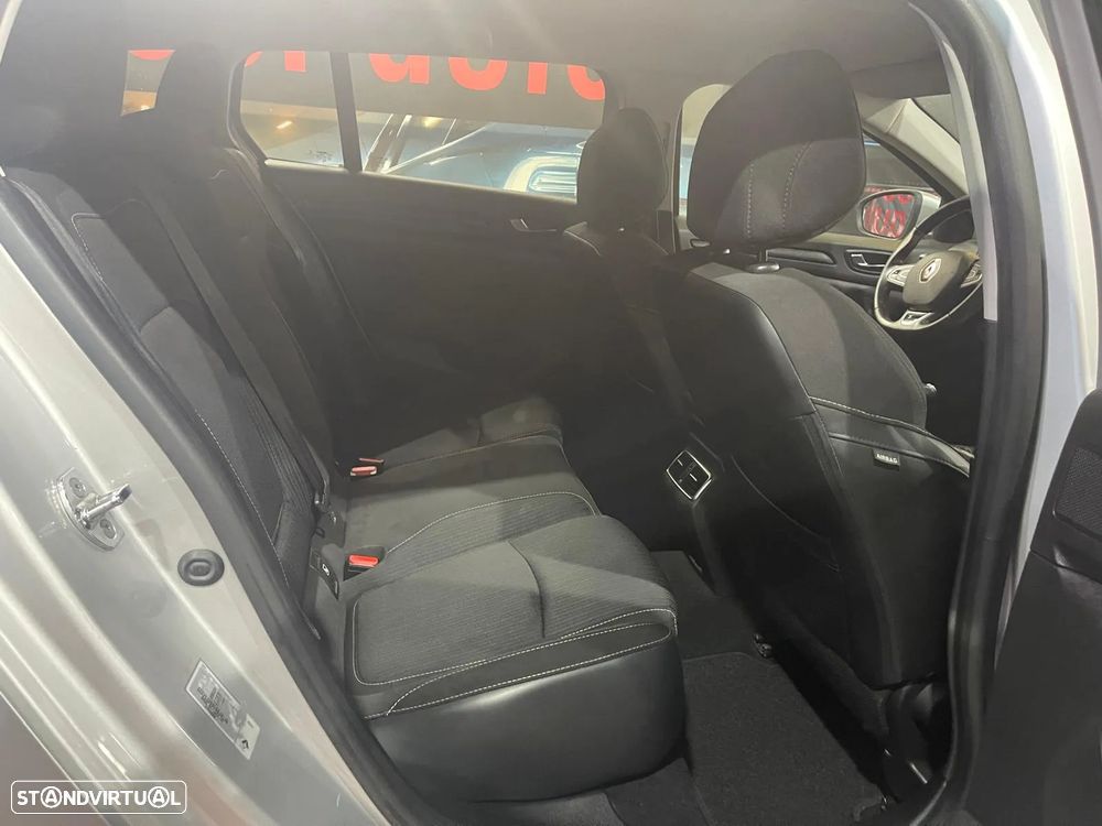 Renault Mégane Sport Tourer 1.5 dCi Zen ECO - 30