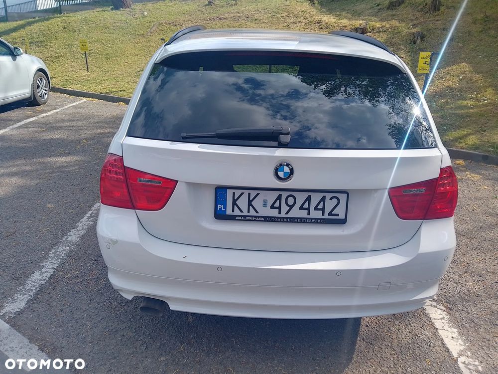 BMW Seria 3 318d DPF - 17