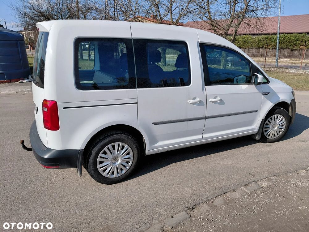 Volkswagen Caddy 2.0 TDI Highline - 8