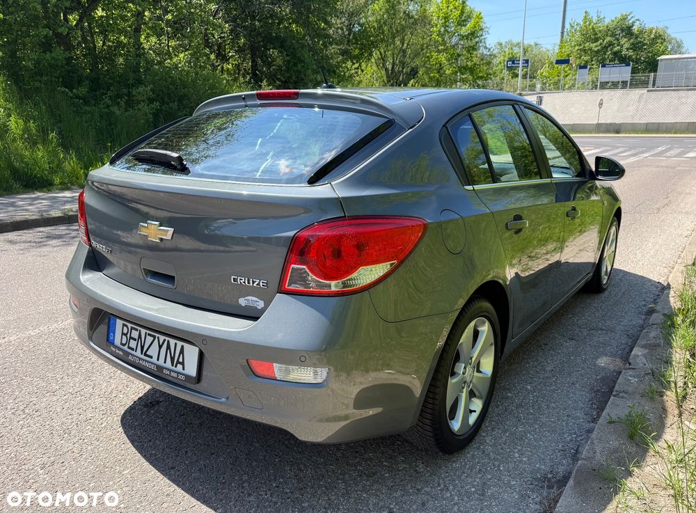 Chevrolet Cruze - 6