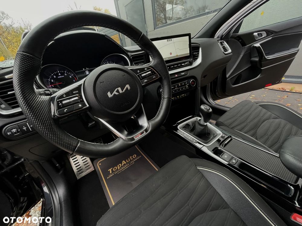 Kia ProCeed 1.5 T-GDI GT Line - 20