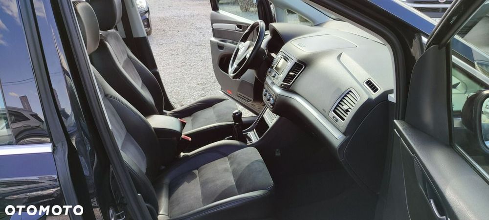 Volkswagen Sharan - 32