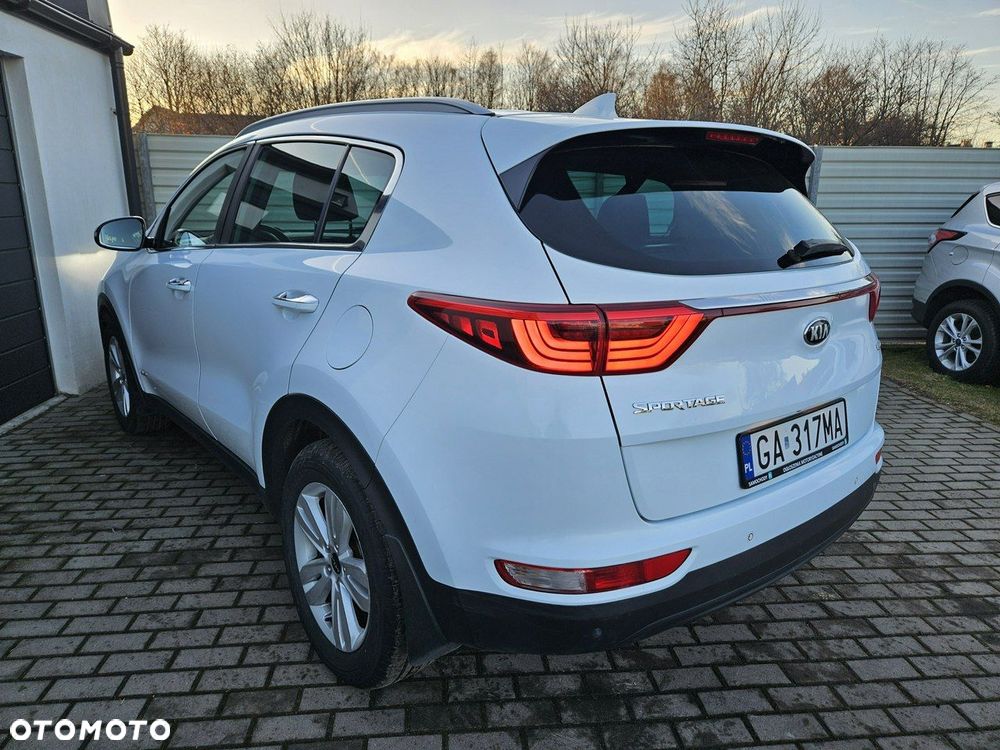 Kia Sportage 2,0 CRDI AWD Platinum - 2