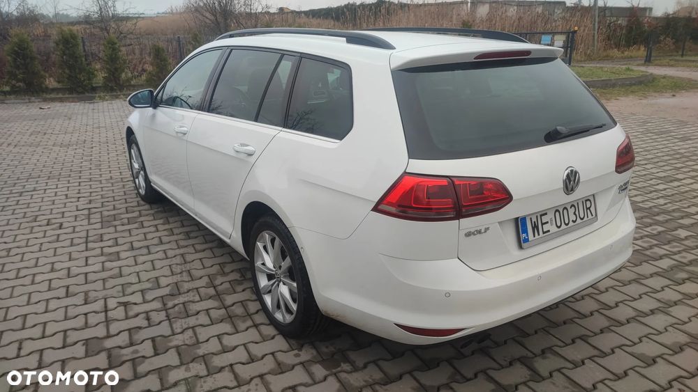 Volkswagen Golf 2.0 TDI (BlueMotion Technology) Highline - 5