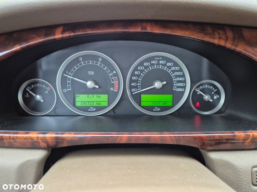 Jaguar S-Type 2.7 V6 D Executive - 17