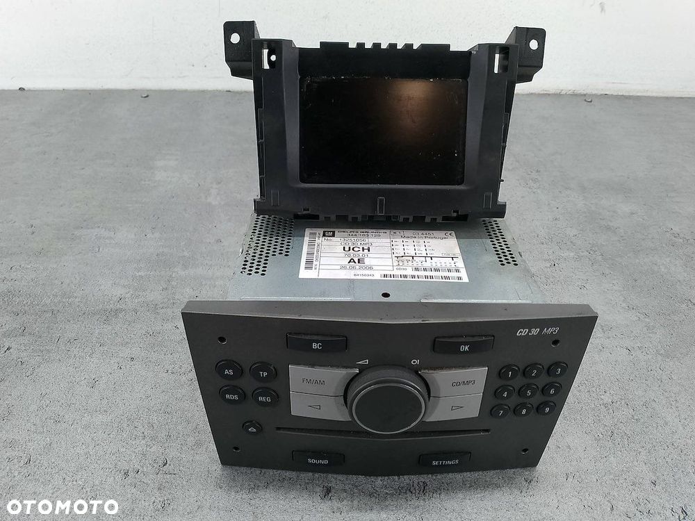 ZESTAW MULTIMEDIALNY OPEL ZAFIRA B 13238548 13251056 344183129 565412769 - 1