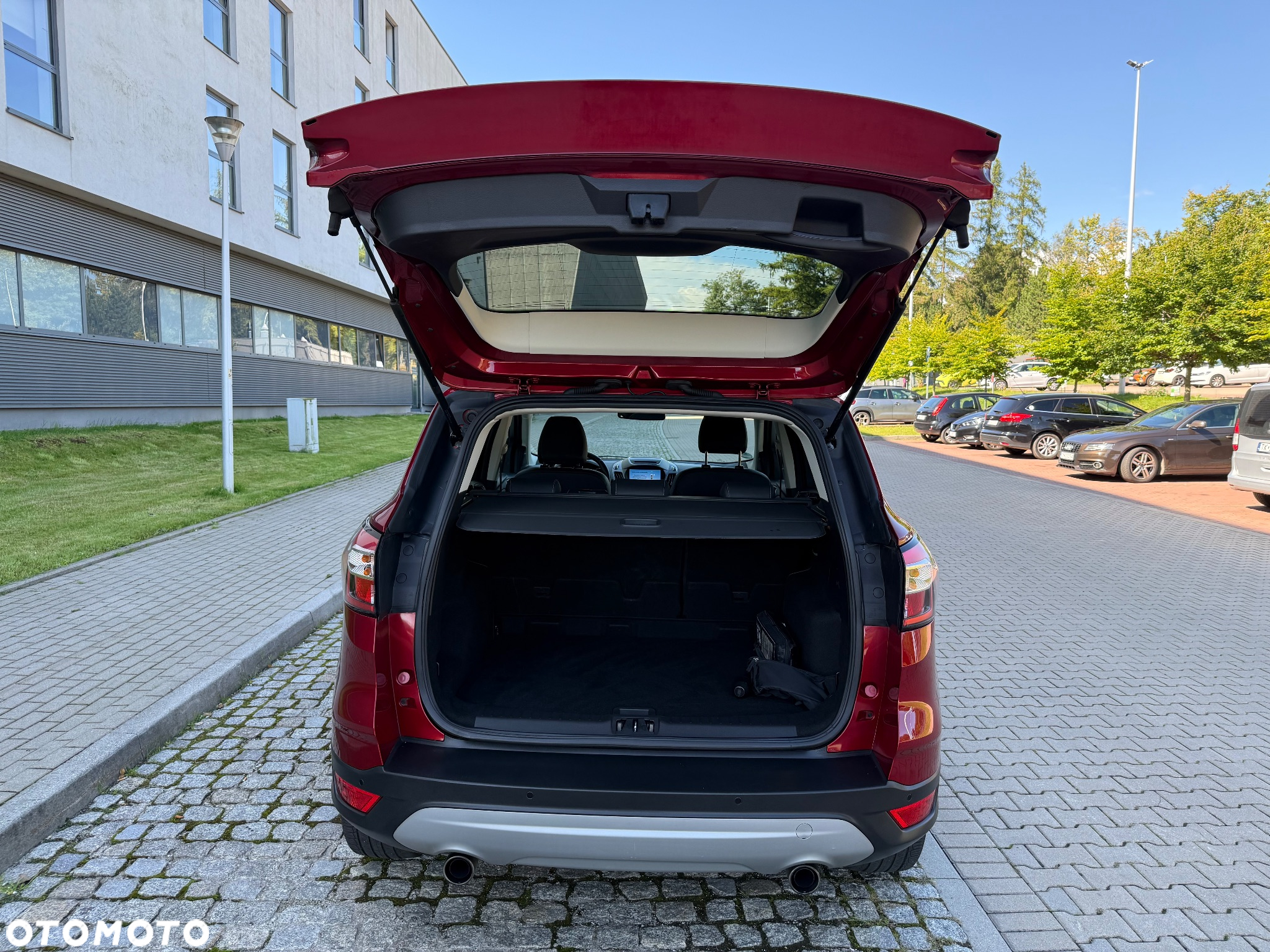 Ford Kuga 1.5 EcoBoost 2x4 Titanium - 28