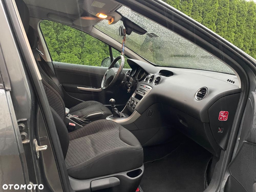 Peugeot 308 HDi FAP 110 Premium - 6