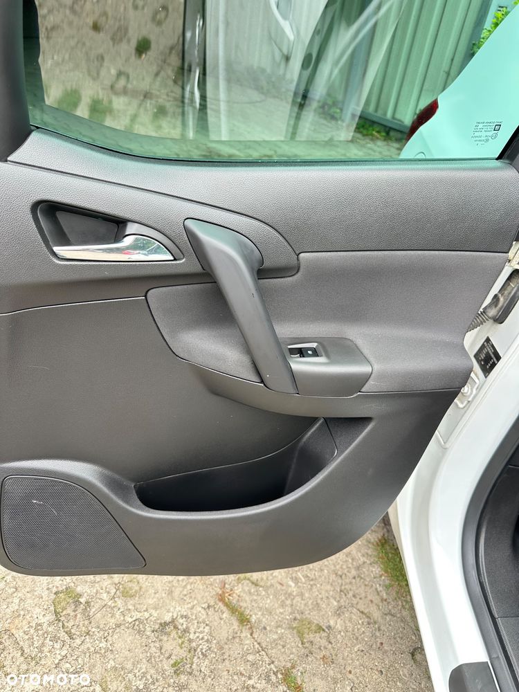 Opel Meriva 1.4 Color Edition - 21