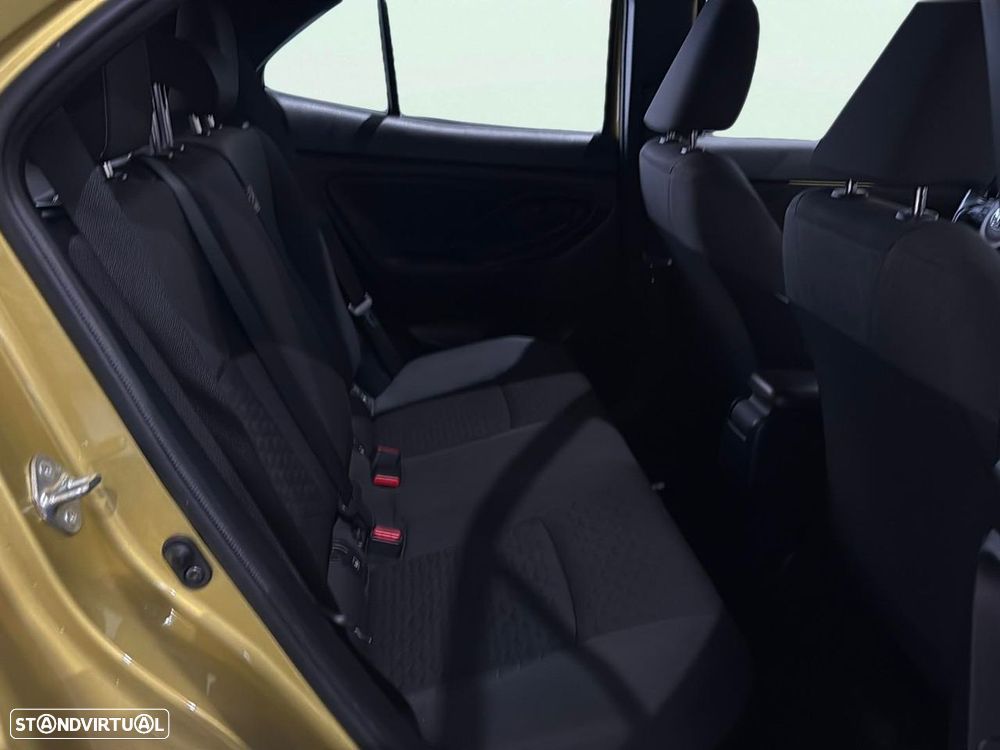 Toyota Yaris Cross 1.5 HDF Square Collection - 15