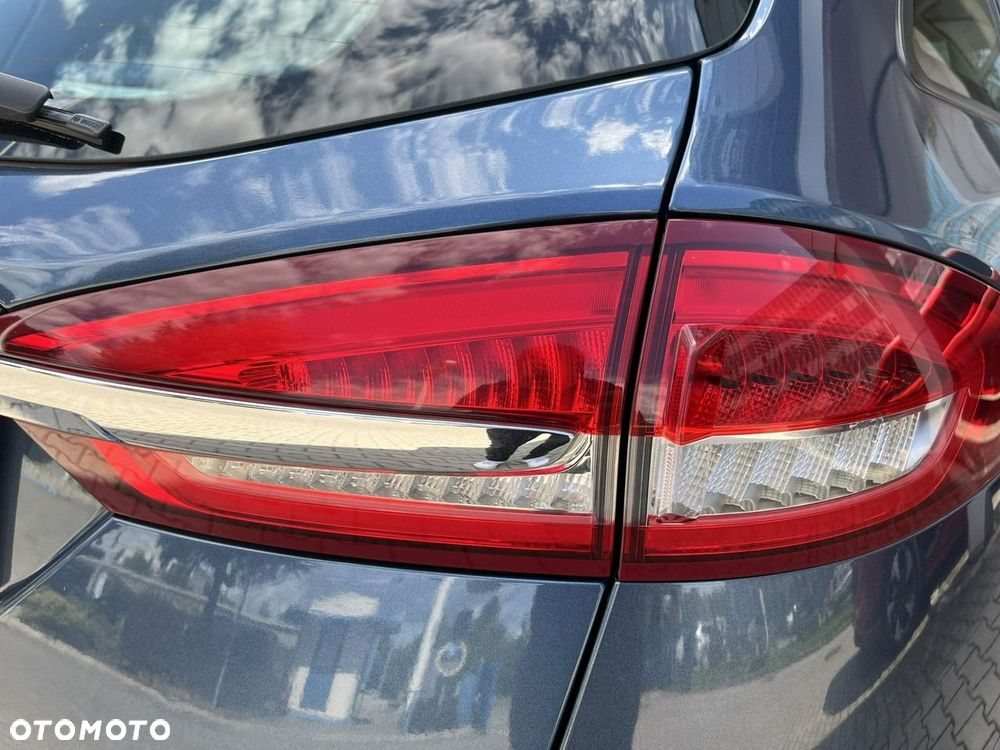 Ford Mondeo - 11