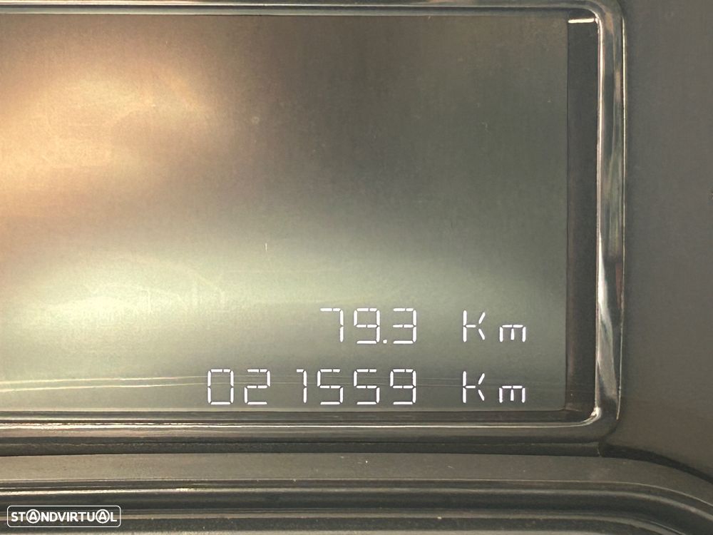 Citroën C3 1.2 PureTech C-Series - 4