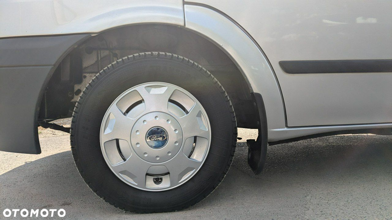 Ford Transit - 38