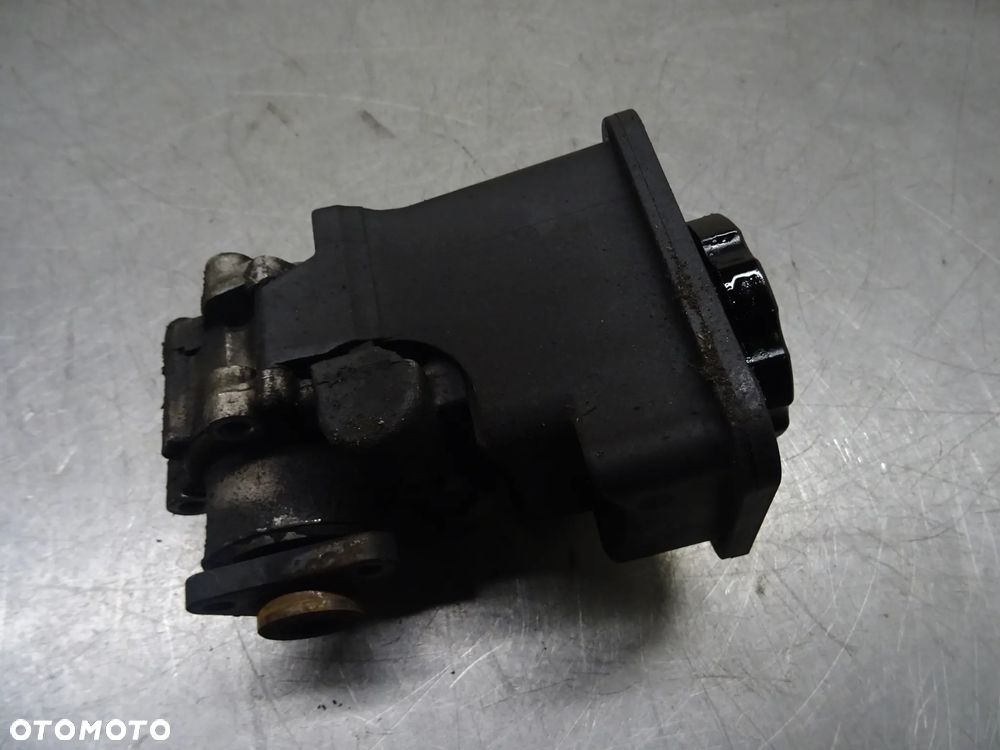 BMW E46 SEDAN 2.0D POMPA WSPOMAGANIA - 5