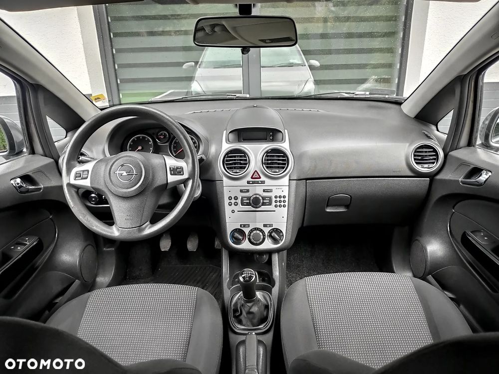 Opel Corsa - 11