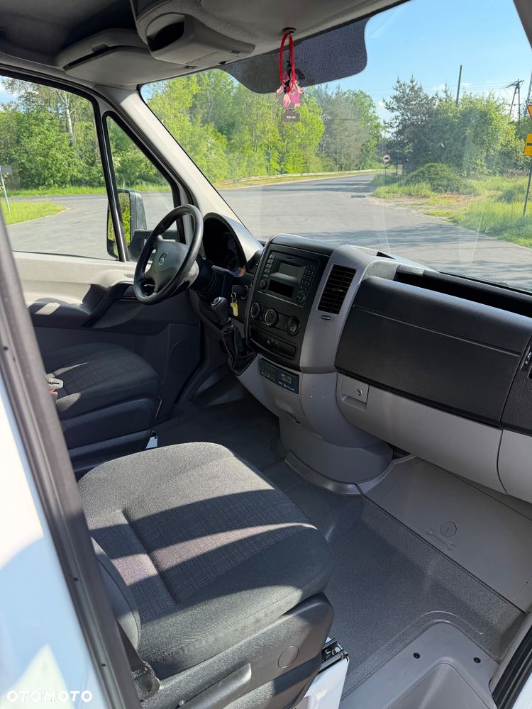 Mercedes-Benz Sprinter - 8