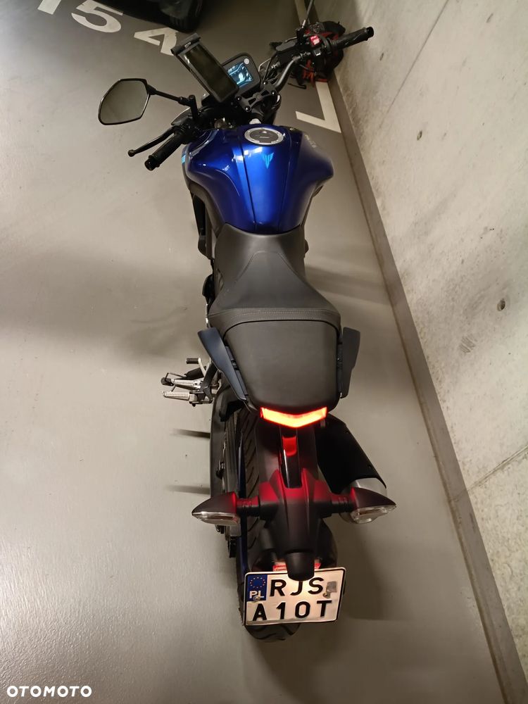 Yamaha MT - 12