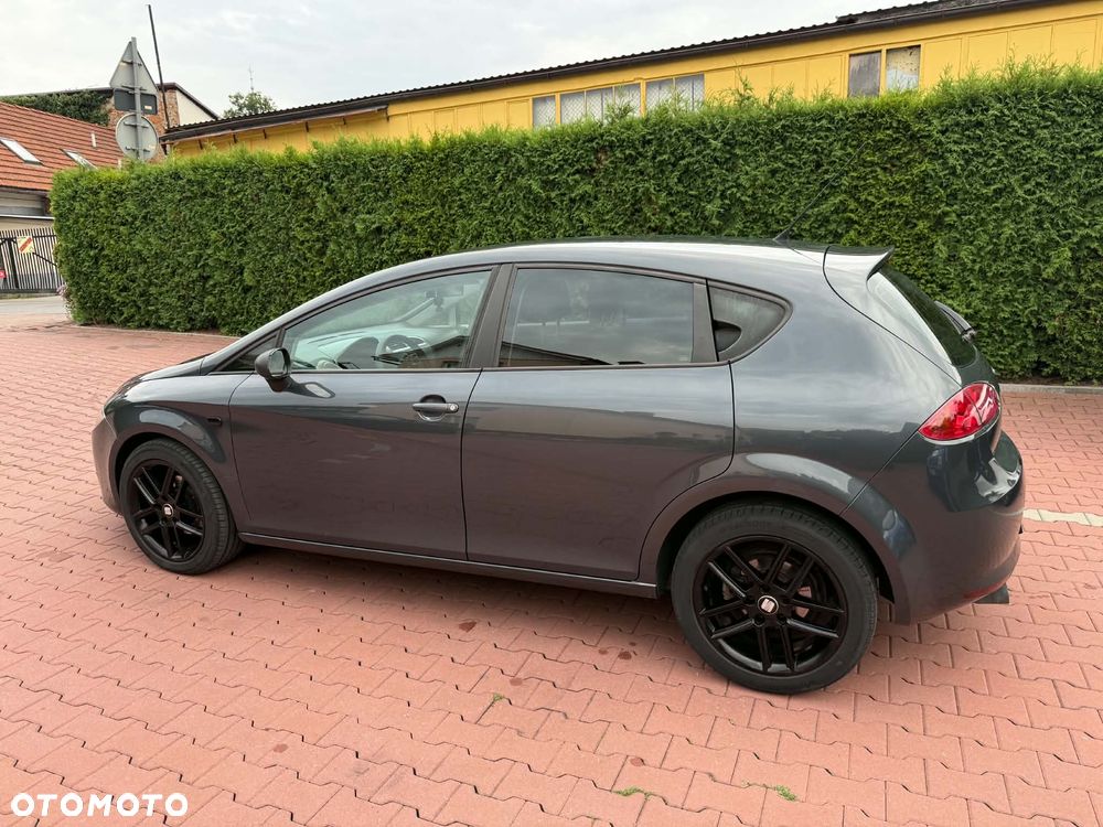 Seat Leon 2008 photo 4