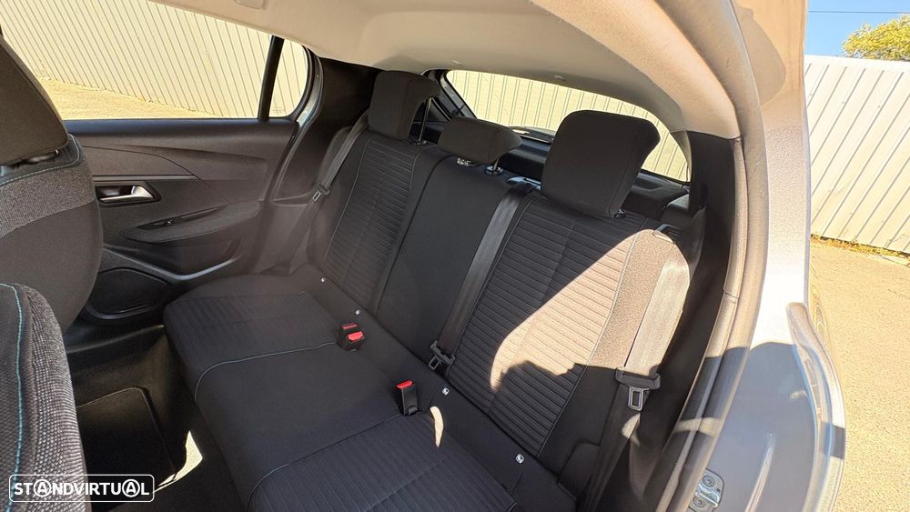 Peugeot 208 1.2 PureTech SE Style - 8