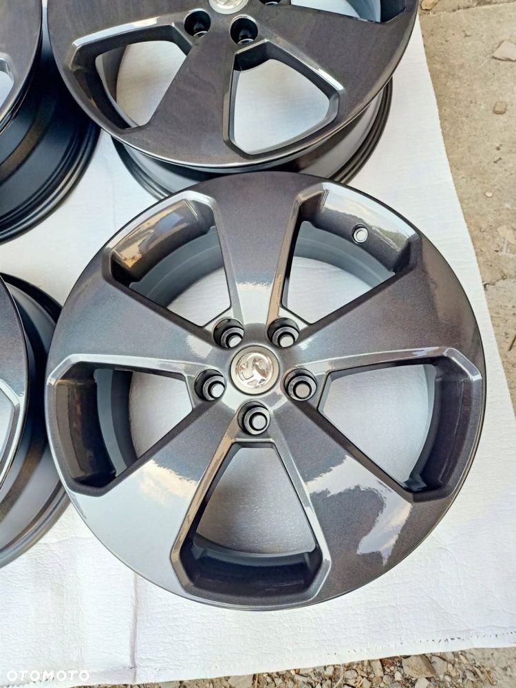 OPEL MOKKA Trax Biuic Felgi 17" 7J 5x105 ET 38 95396384 GRAFIT JAK NOWE - 3