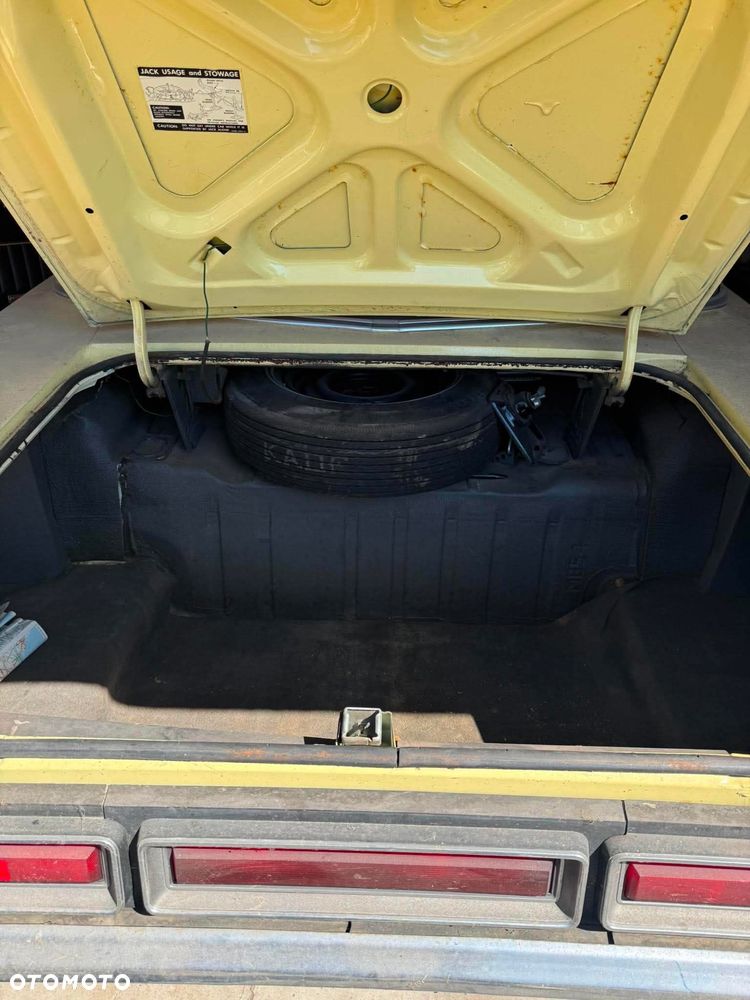Mercury Marquis - 13
