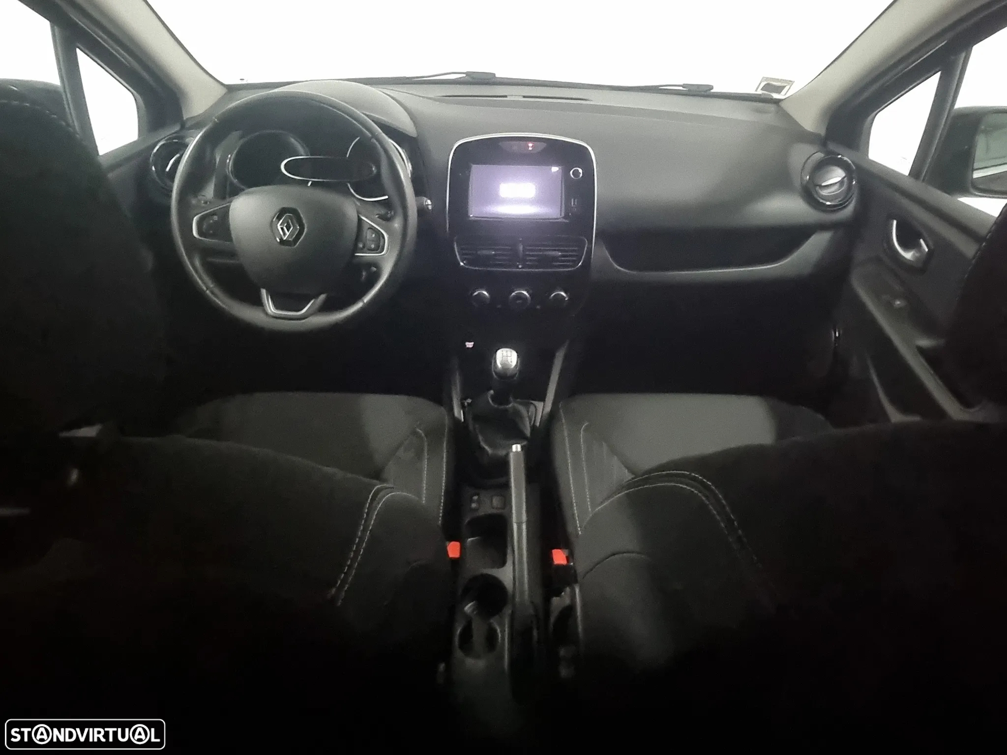 Renault Clio 0.9 TCe Limited - 15