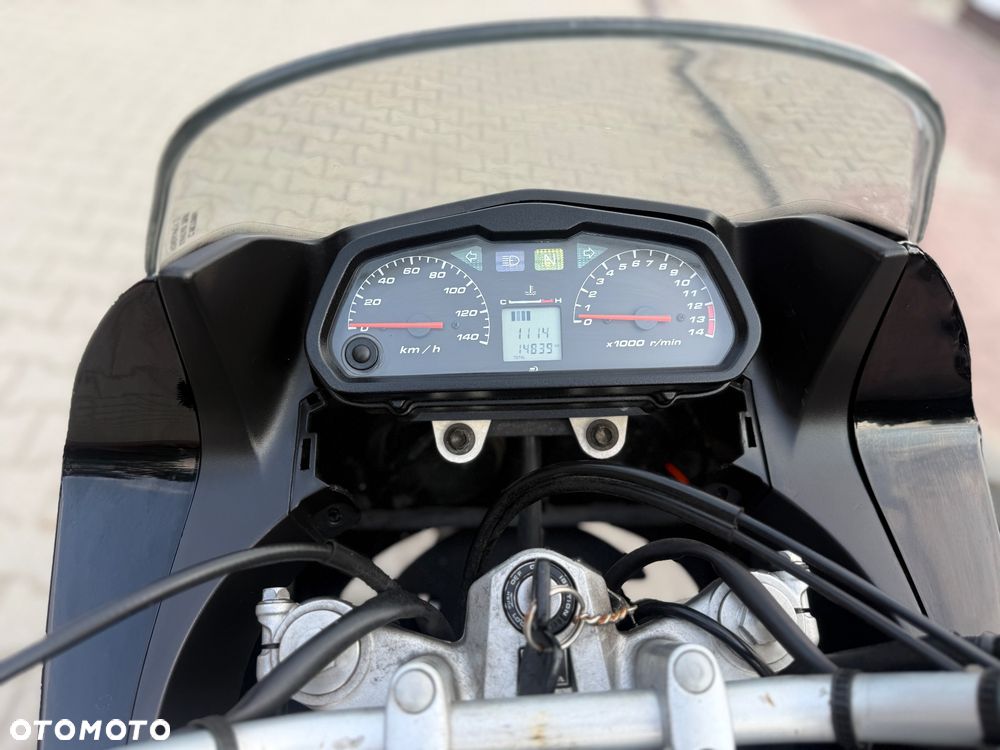 Honda XL - 28