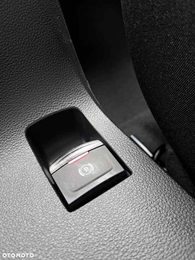 Dacia Sandero - 25