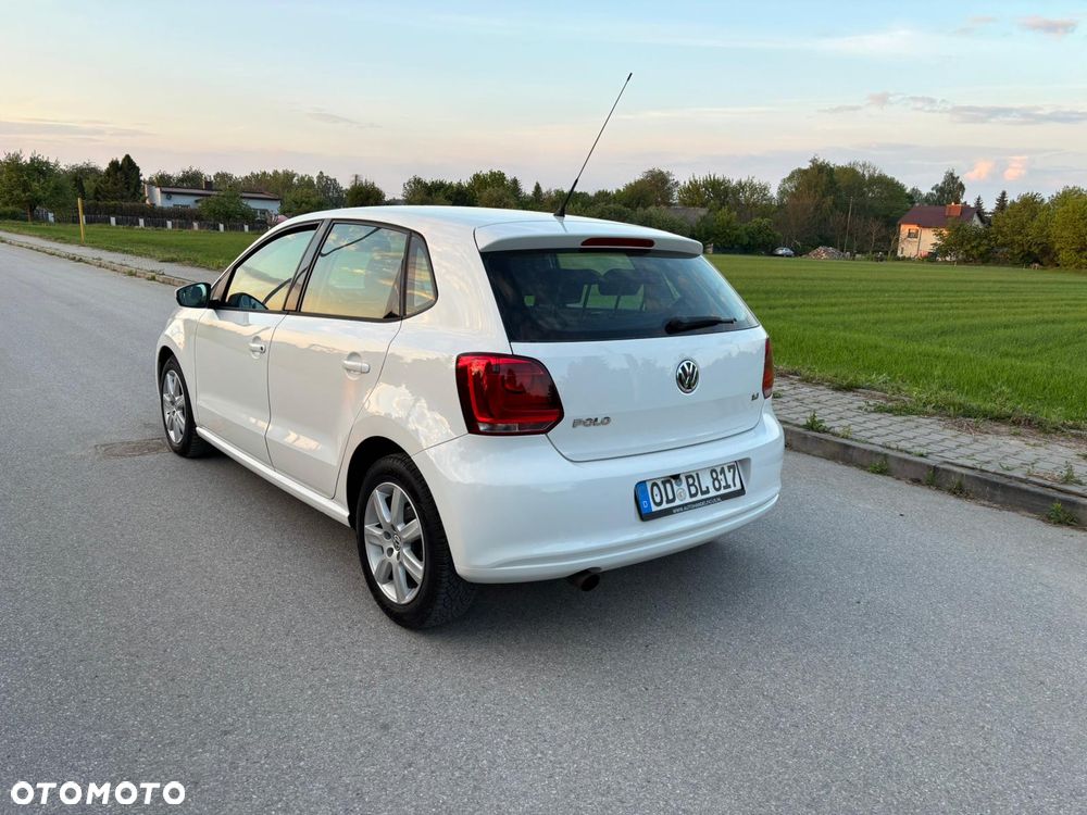 Volkswagen Polo 1.4 Comfortline - 23