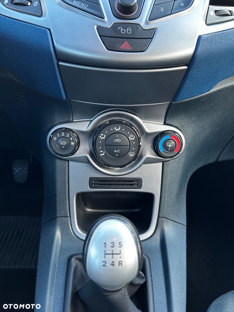 Ford Fiesta 1.25 Ambiente - 13