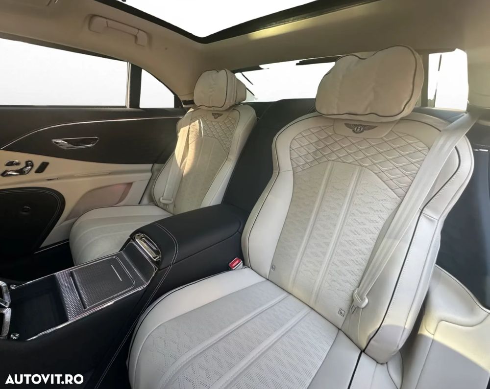 Bentley Flying Spur - 11