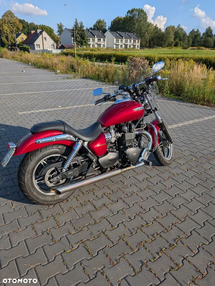 Triumph Speedmaster - 1