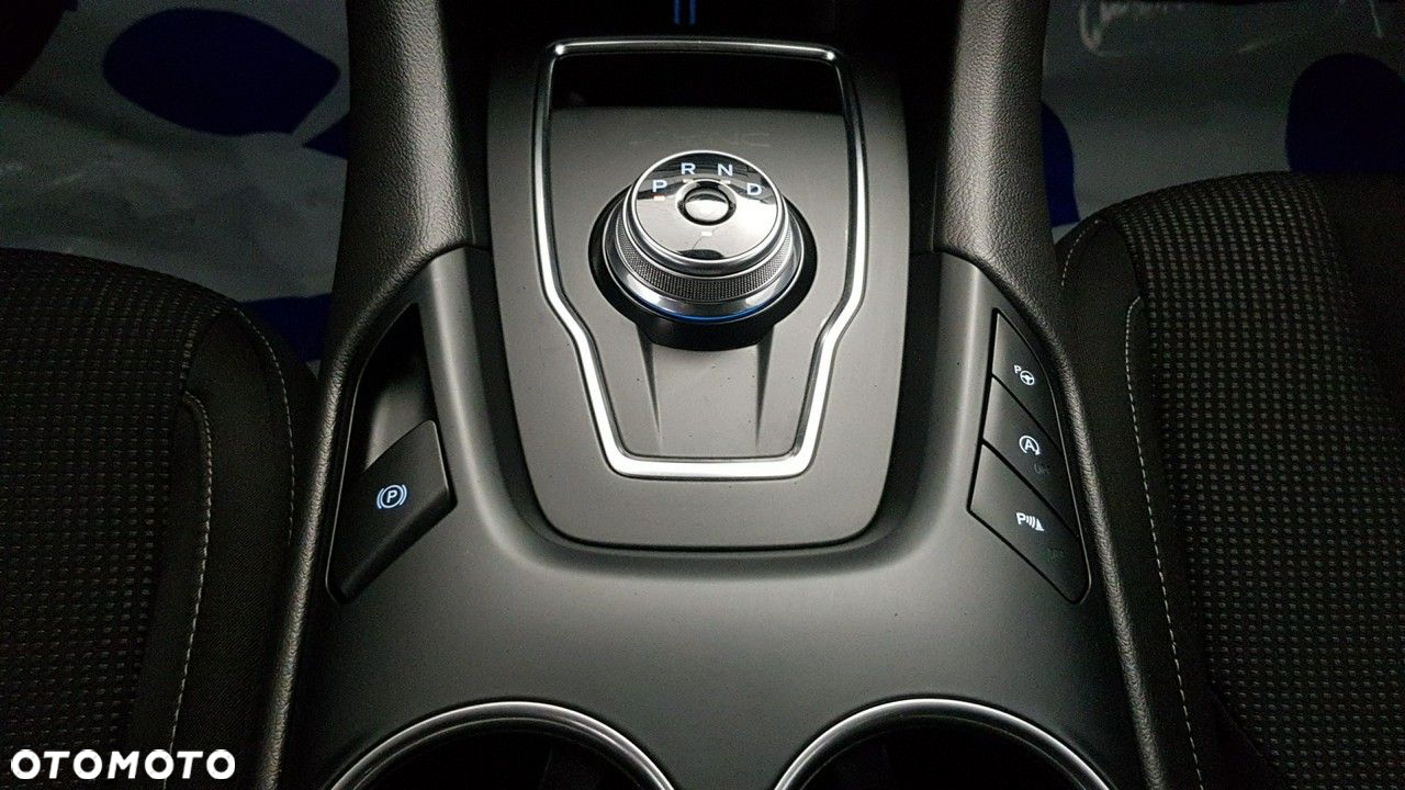 Ford Mondeo - 30