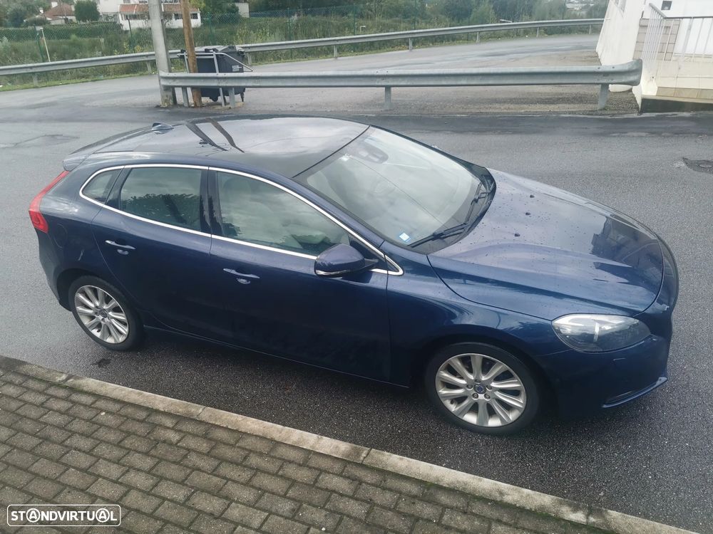 Volvo V40 D2 Summum - 5