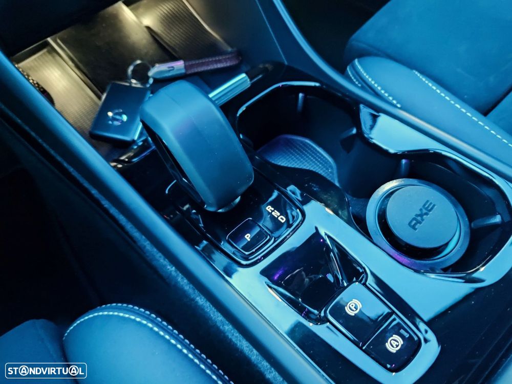 Volvo XC 40 1.5 T2 Plus Dark Auto - 16