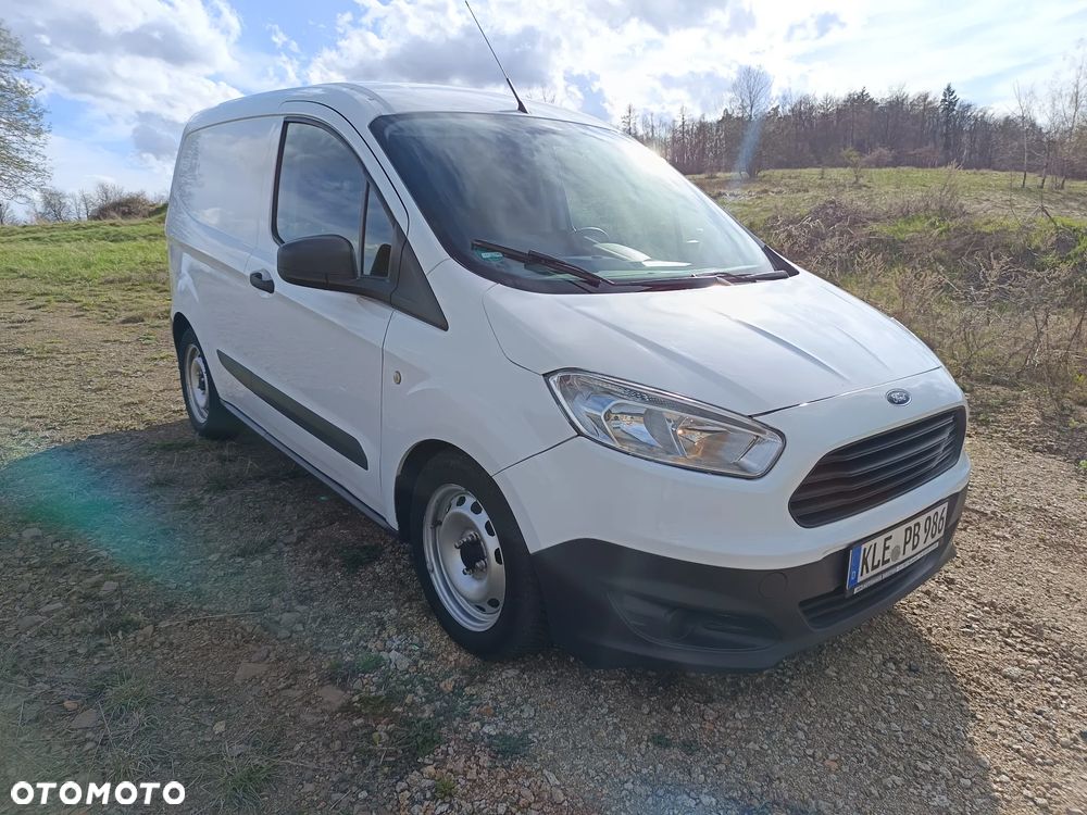 Ford Transit Courier Basis - 4