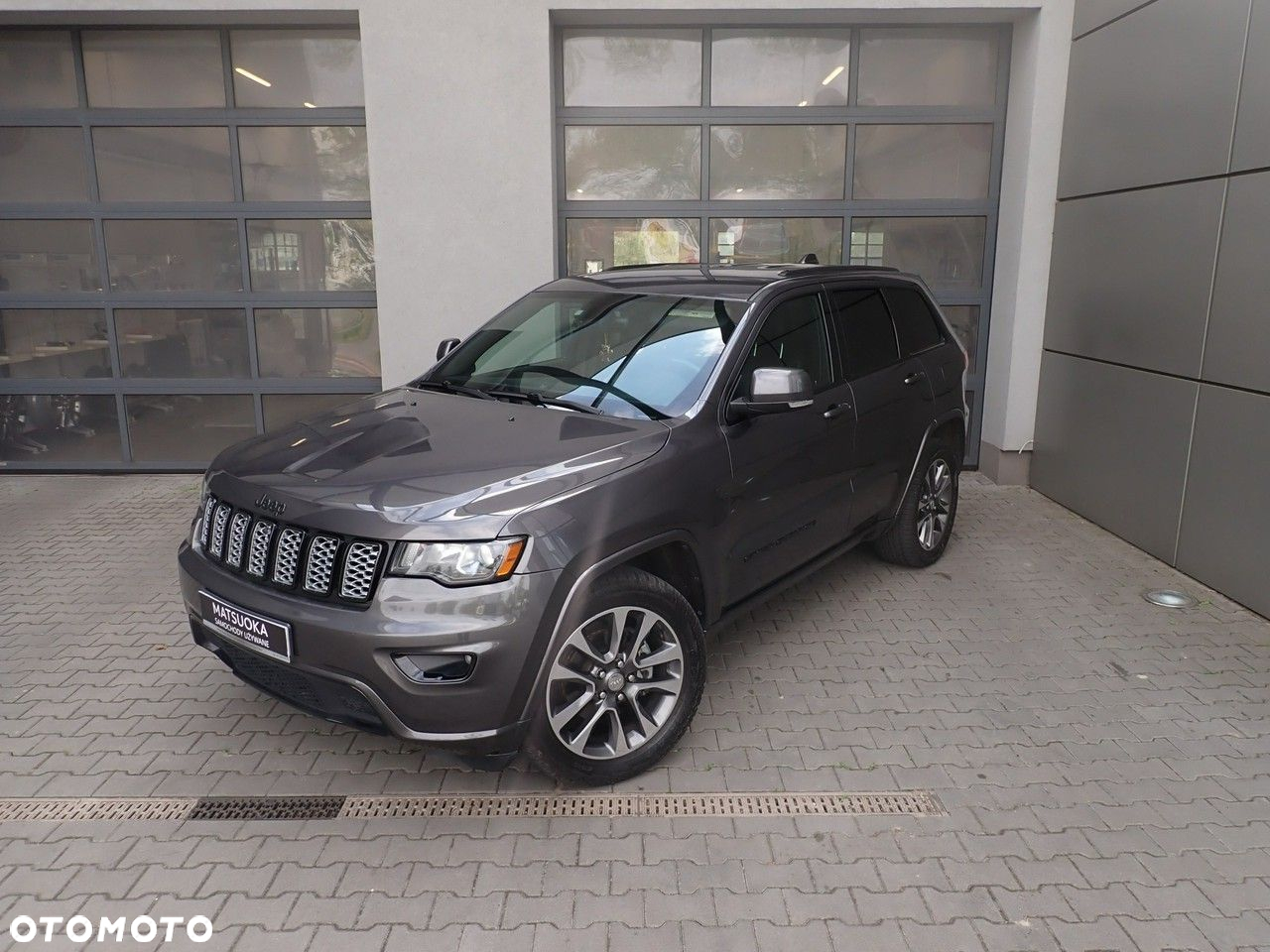 Jeep Grand Cherokee - 4