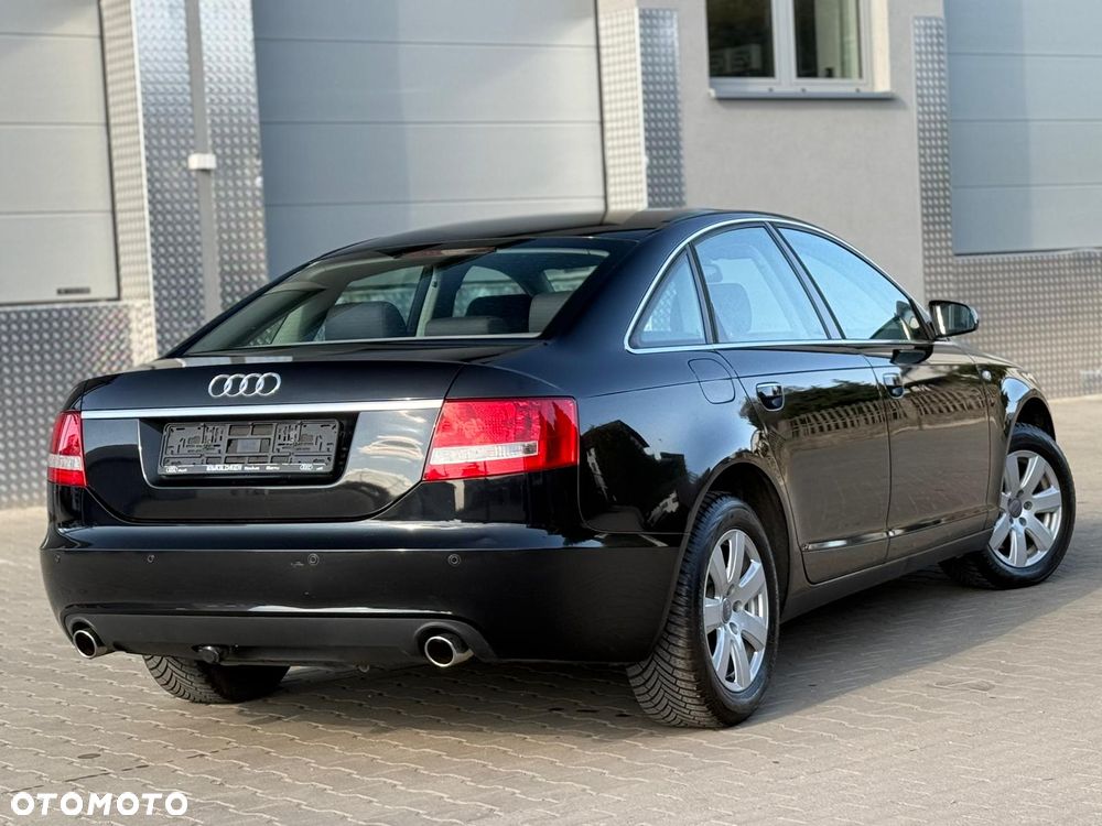 Audi A6 Limousine 2.4 Multitronic - 11