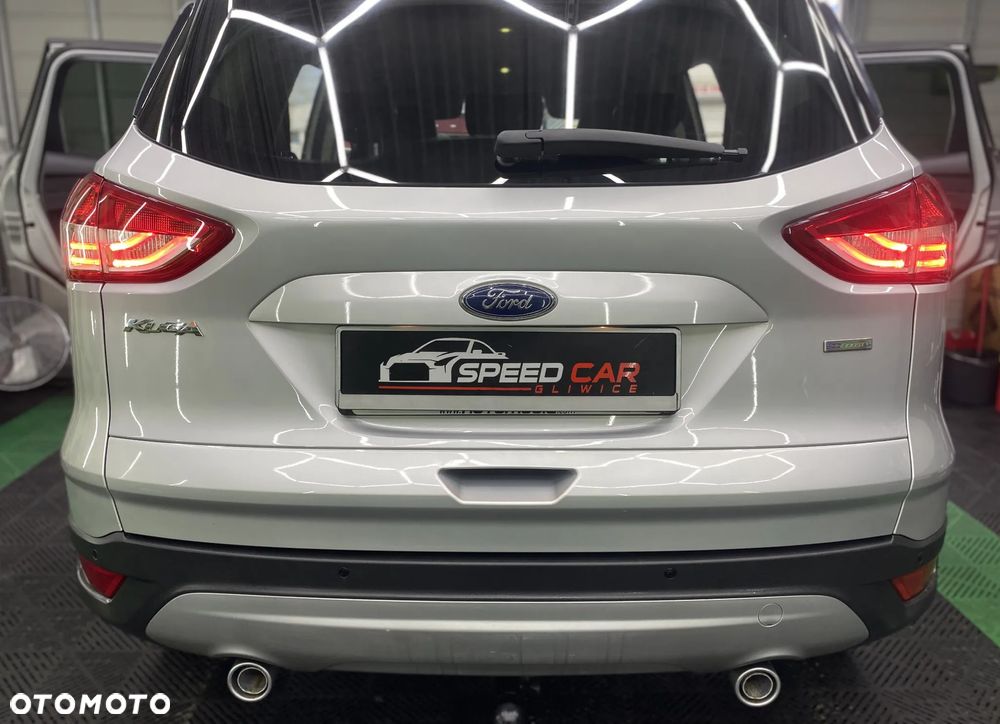 Ford Kuga 1.5 EcoBoost 4x4 Titanium - 5