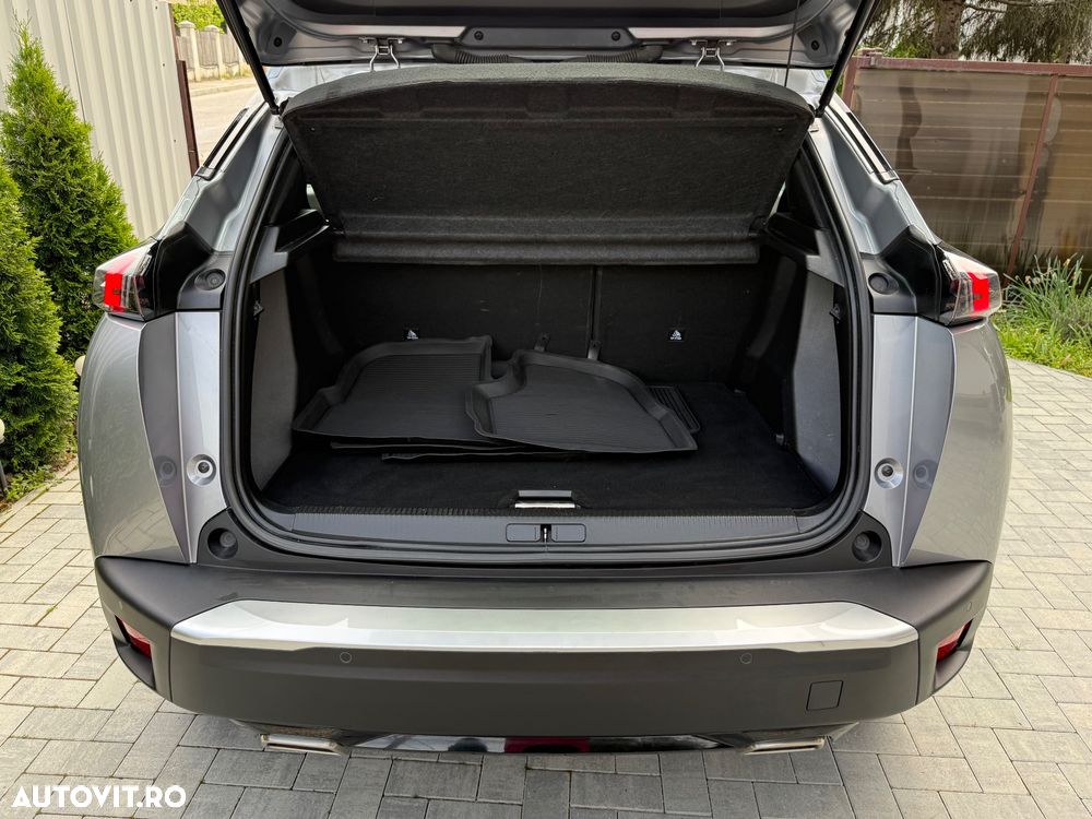 Peugeot 2008 1.2 PureTech Turbo S&S Active - 17