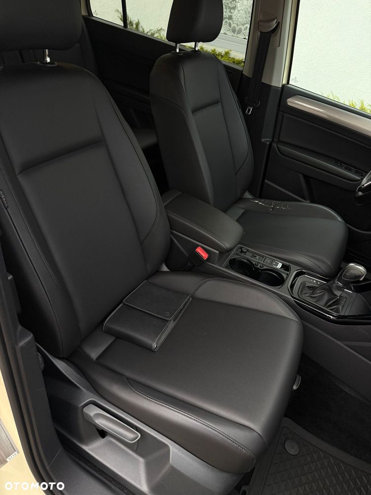 Volkswagen Touran 2.0 TDI SCR DSG Comfortline - 18
