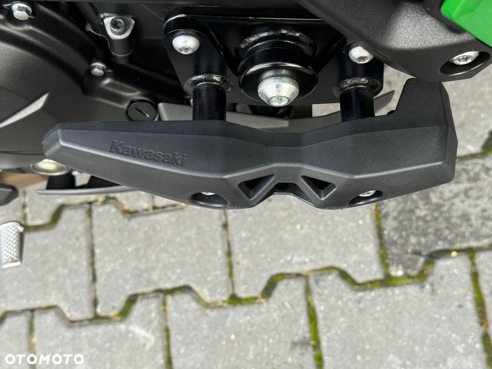 Kawasaki Versys 650 - 24