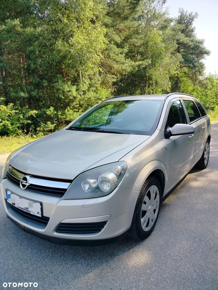 Opel Astra 1.9 CDTI - 4