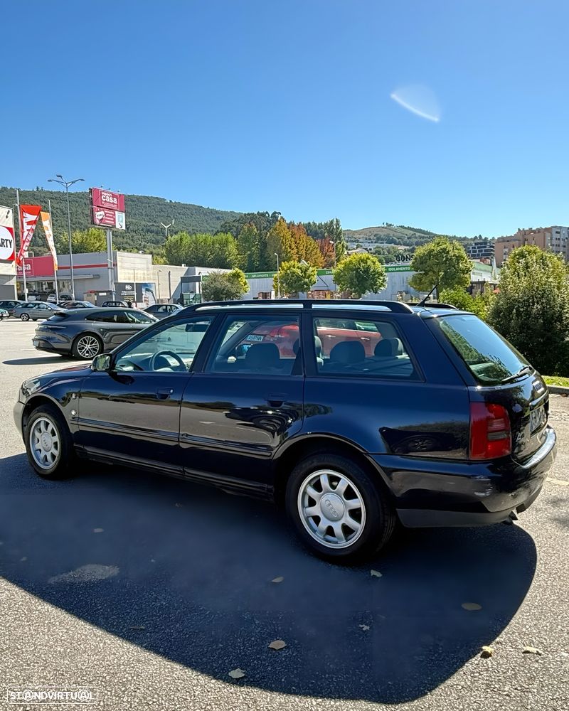 Audi A4 Avant 1.9 TDI Attraction - 2