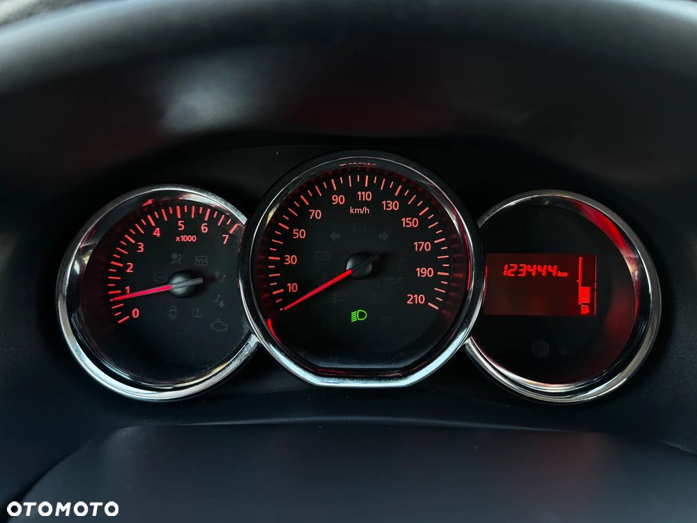 Dacia Sandero 1.2 16V 75 Laureate - 21