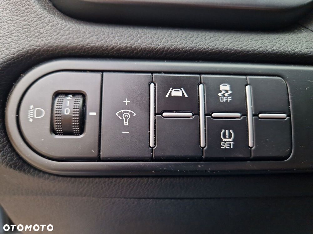 Kia Ceed 1.5 T-GDI M DCT - 17