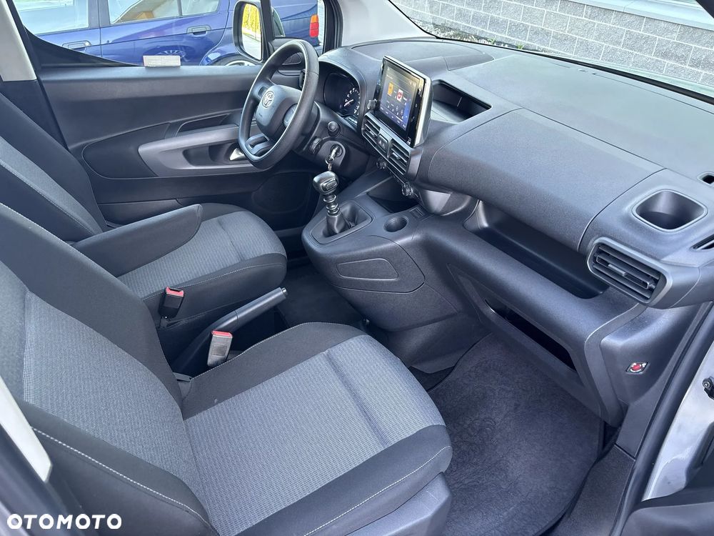 Toyota Proace City Verso 1.5 D-4D Business - 10