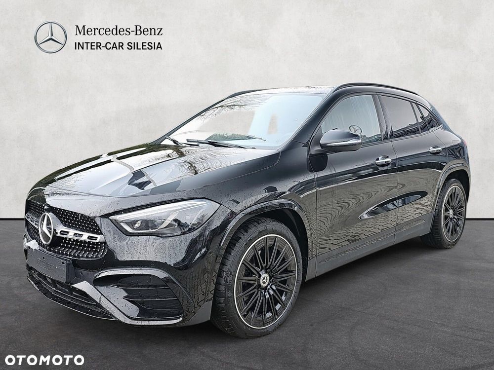 Mercedes-Benz GLA - 1